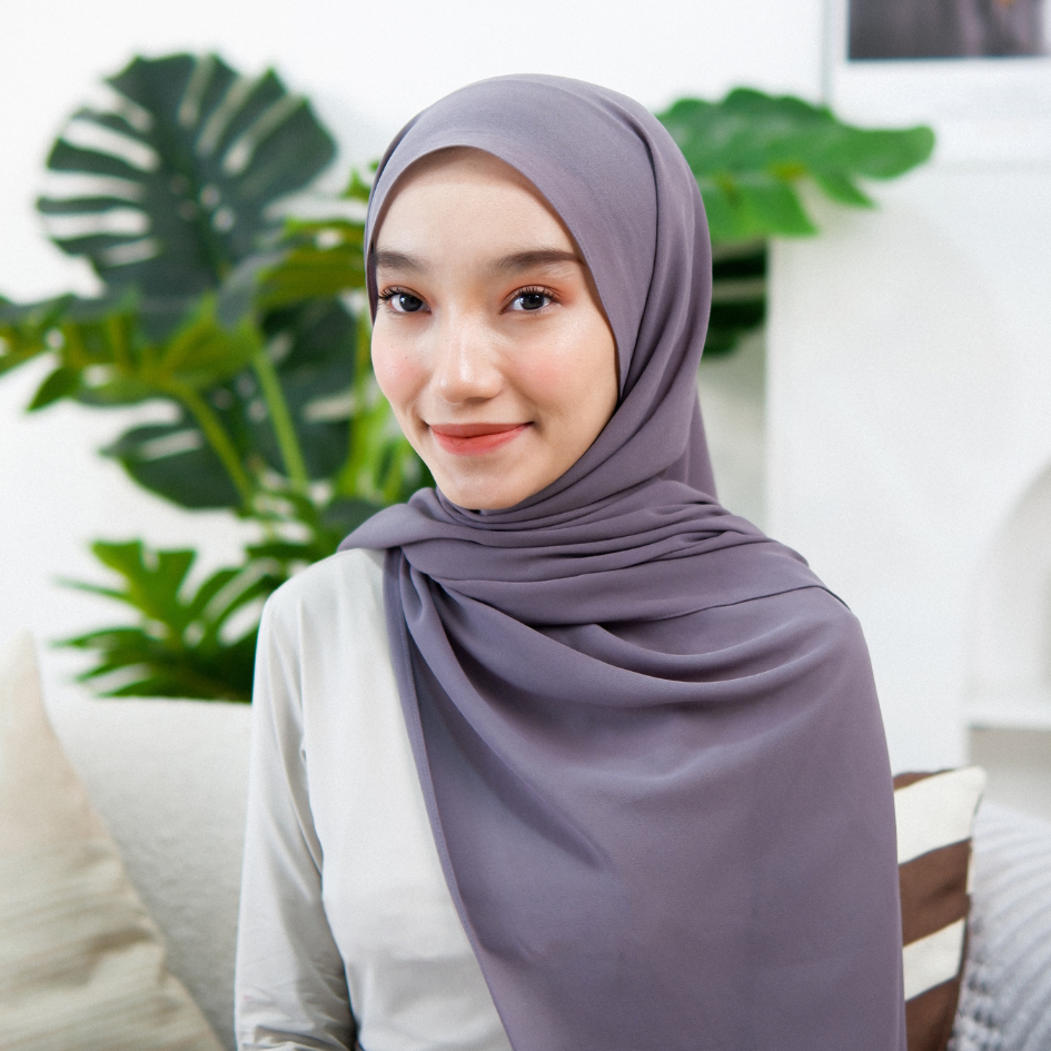 She-ffon Series in Smoke