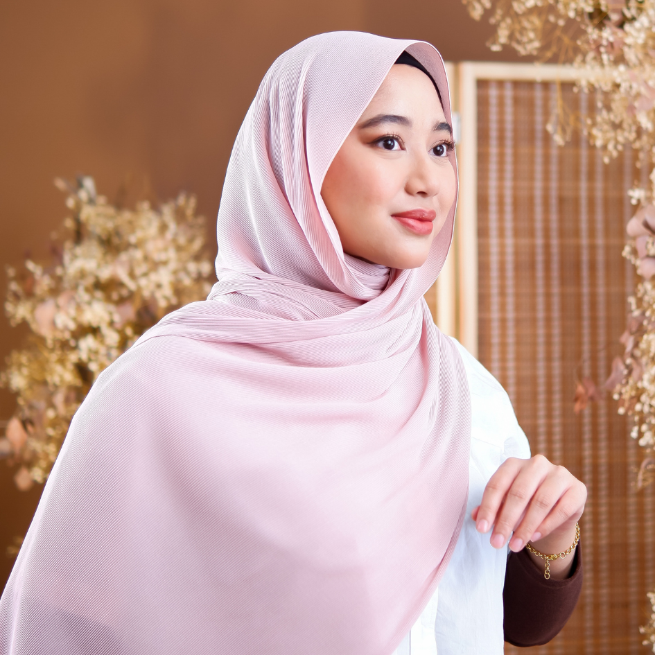 Pleated Series in Millennial Pink