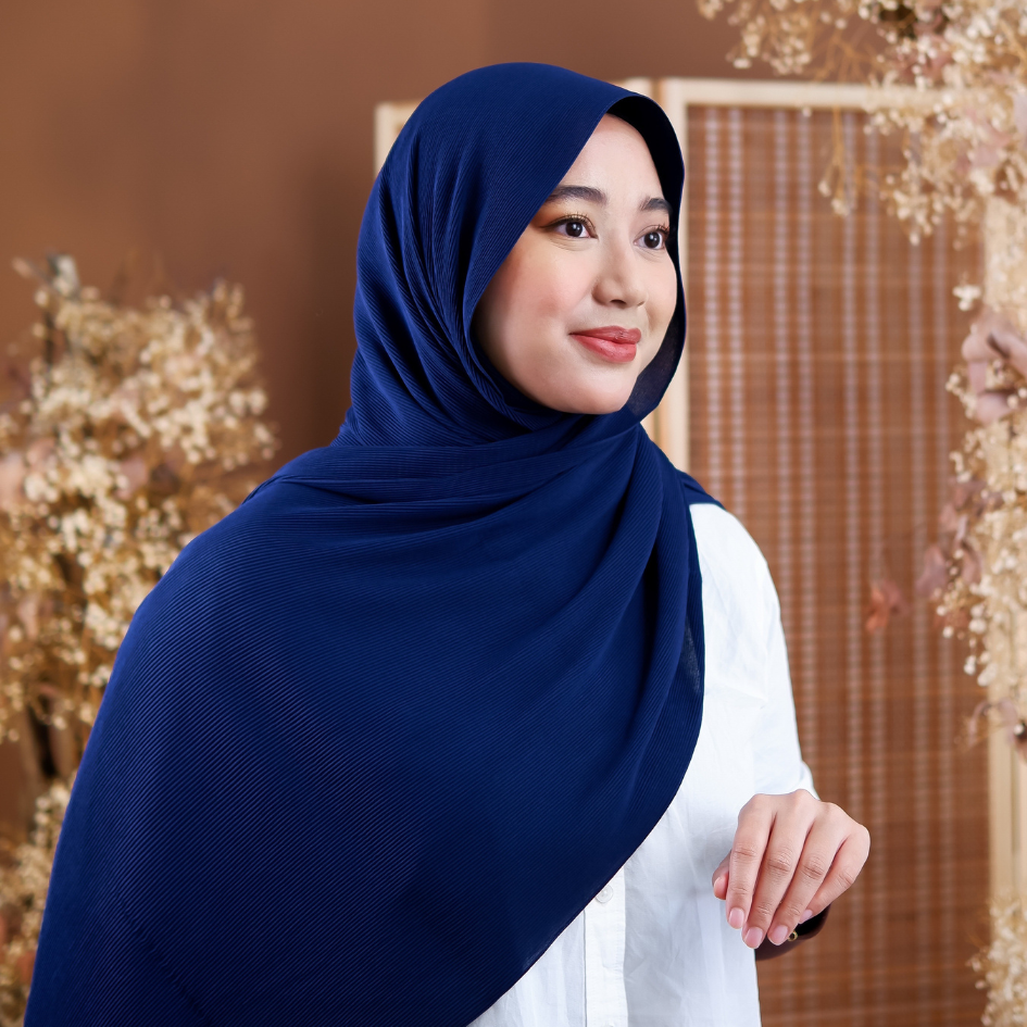 Pleated Series in Navy Blue