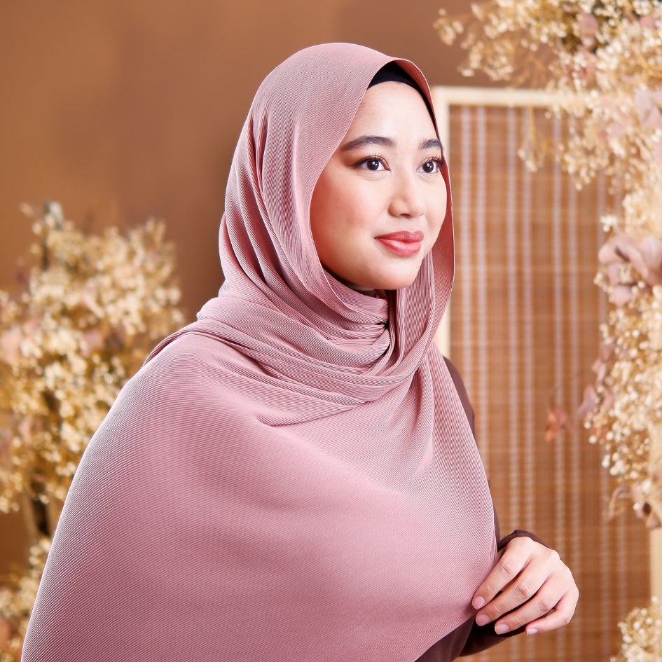 Pleated Series in Rosewood Pink